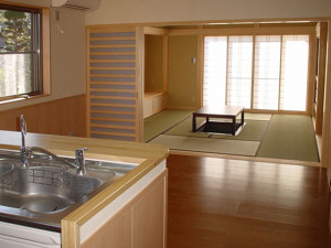 冬暖かく夏涼しい エコな和風の家完成